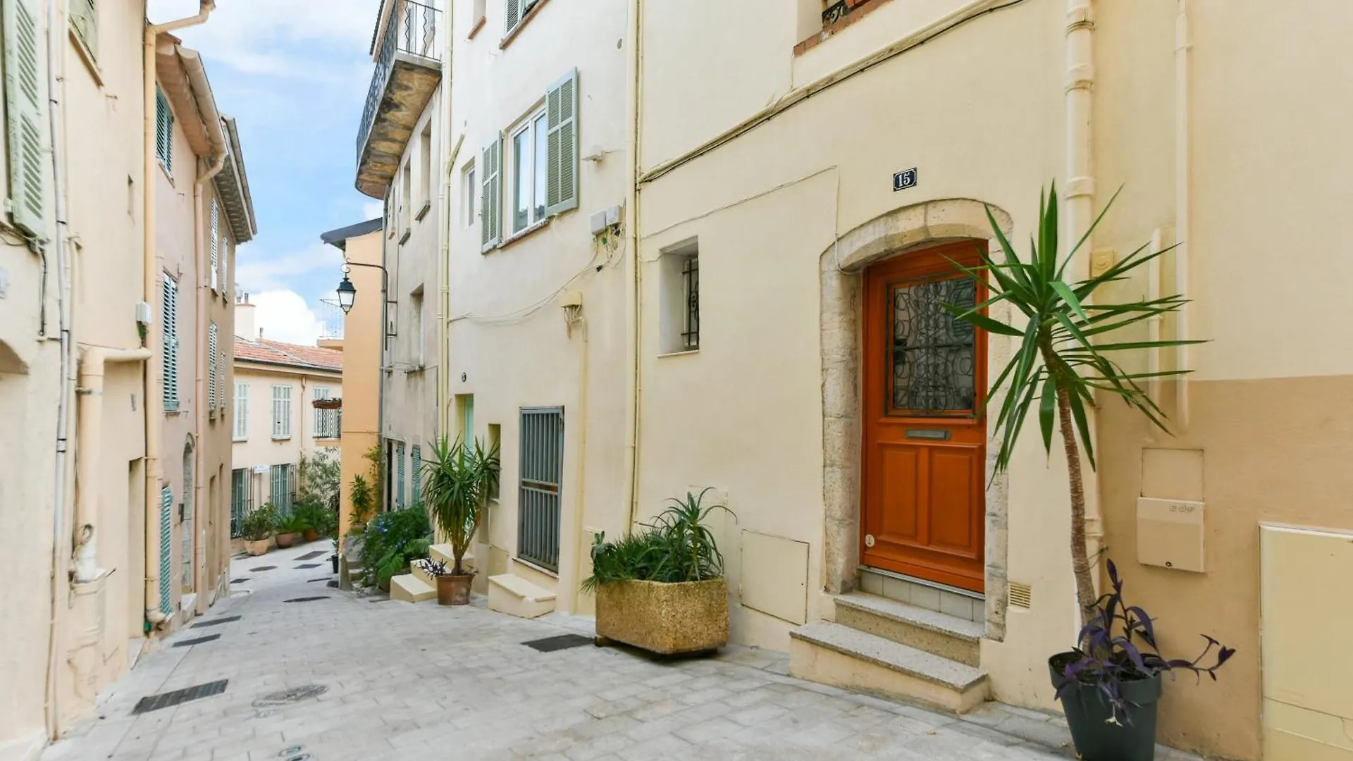 Appartement L'Esperance Studio Joli Petit Situe Dans Le Suquet, Proche Des Commerces, Palais Et Plages Cannes